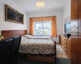 Eladó családi ház Nyúl 78 000 000 Ft