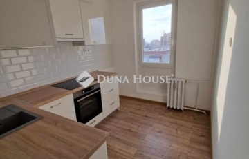 Eladó lakás