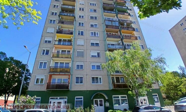 ELADÓ 1. emeleti Ceglédi 57 m2 Panellakás.                                 