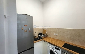 Eladó lakás