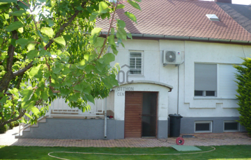 Eladó családi ház