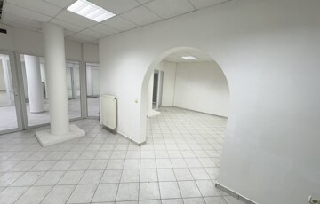 Kiadó iroda/üzlethelyiség