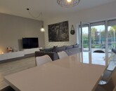 Eladó családi ház Győrújbarát 114 900 000 Ft