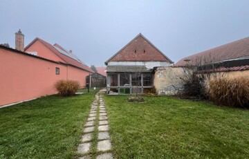 Eladó családi ház