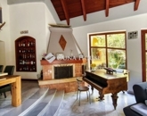 Eladó családi ház Pécs 119 999 999 Ft