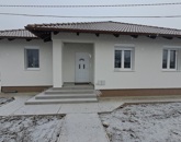 Eladó családi ház Monor 84 000 000 Ft