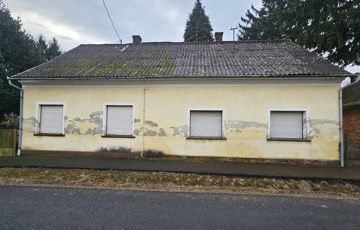 Eladó családi ház