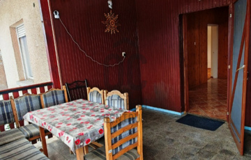 Eladó családi ház