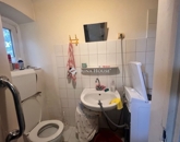 Eladó családi ház Pécs 56 900 000 Ft