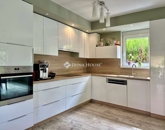 Eladó családi ház Pécs 250 000 000 Ft