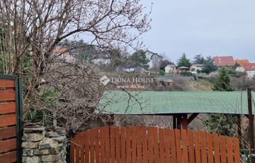 Eladó telek/földterület