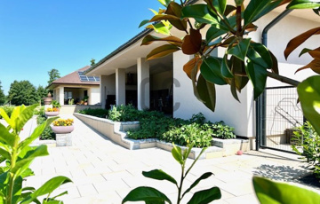 Eladó családi ház