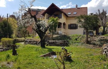 Eladó családi ház