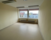 Kiadó iroda/üzlethelyiség Győr 57 200 Ft