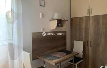 Eladó lakás
