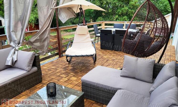 KÉT APARTMANBÓL álló-eladó CSALÁDI HÁZ BALATONAKARATTYÁN                                 