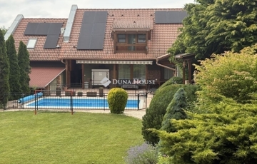 Eladó családi ház