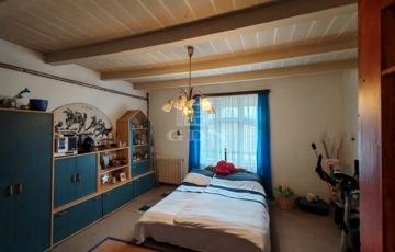 Eladó családi ház