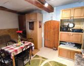 Eladó családi ház Szakály 9 000 000 Ft