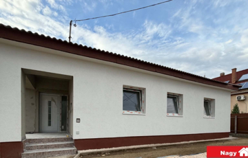Eladó családi ház