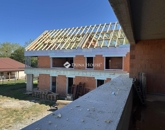 Eladó lakás Kozármisleny 92 500 000 Ft