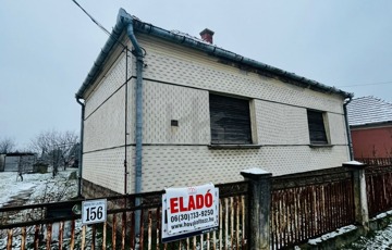 Eladó családi ház