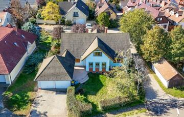 Eladó családi ház