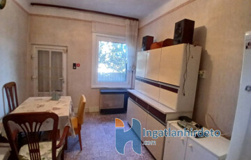 Eladó családi ház