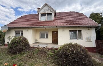 Eladó családi ház