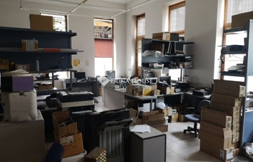 Kiadó iroda/üzlethelyiség