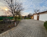 Eladó családi ház Bana 44 990 000 Ft