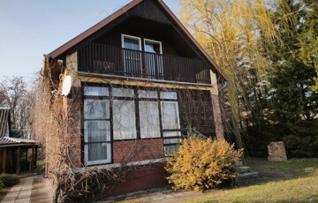 Eladó családi ház