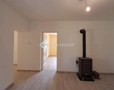 Eladó családi ház Bakonya 38 500 000 Ft