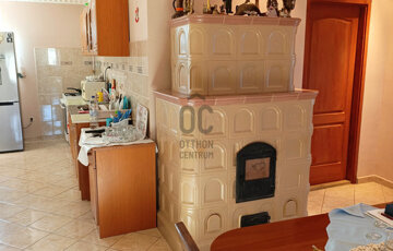 Eladó családi ház