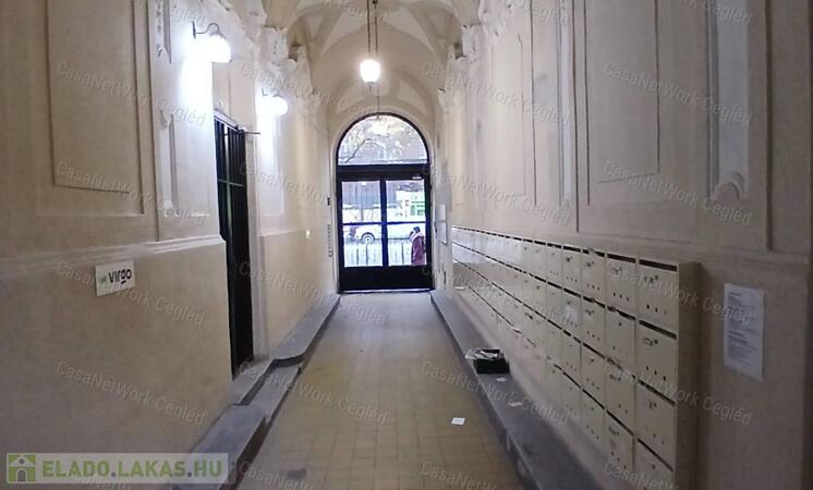Eladó Budapesi Lipotvárosi 64 m2 tégla lakás.                                 