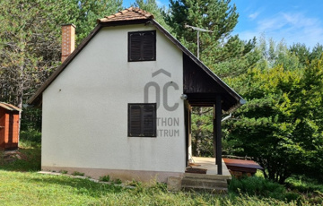 Eladó üdülő/nyaraló