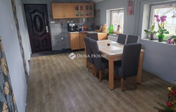 Eladó családi ház