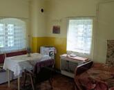 Felújítandó, de stabil parasztház Poroszlón!