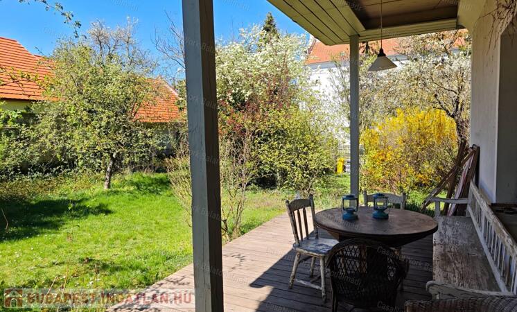 Eladó egy csodálatos vendégház Barnagon                                 