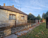 Eladó családi ház Komárom 55 000 000 Ft