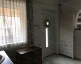 Eladó üzlethelyiség raktárral/műhellyel