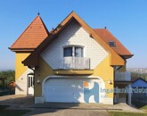 Eladó családi ház Keszthely 144 000 000 Ft