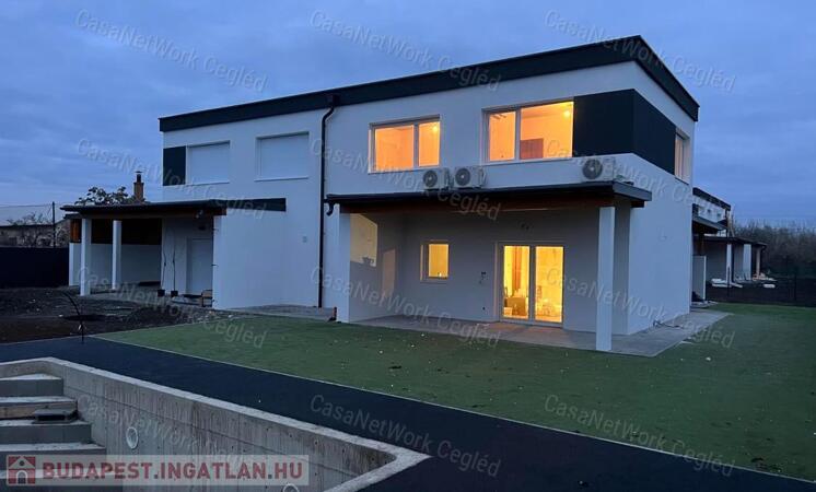 Épülő Petőfi lakópark Szászberken!                                 