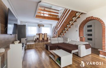 Eladó családi ház