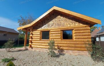 Eladó családi ház