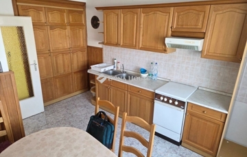 Eladó lakás