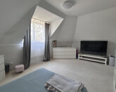 Eladó családi ház Üllő 119 900 000 Ft