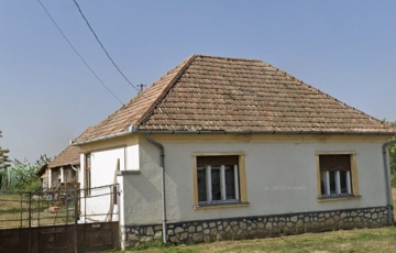 Eladó családi ház
