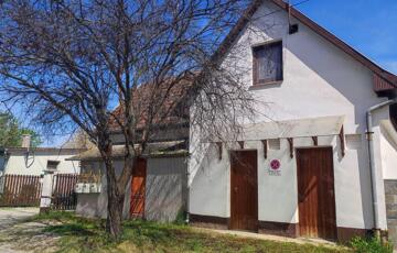 Eladó családi ház