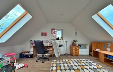 Eladó családi ház